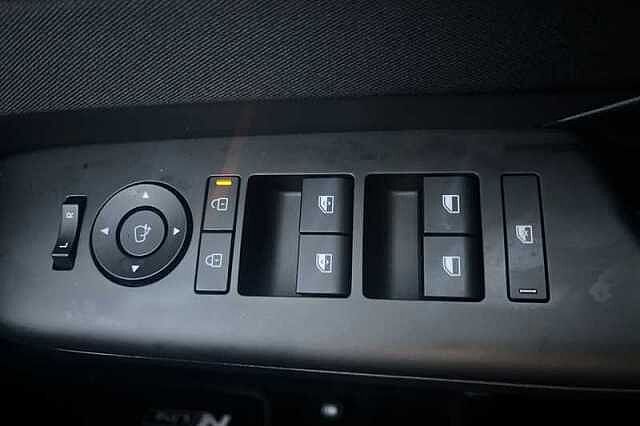 Hyundai KONA 1.6 h-GDi N Line SUV 5dr Petrol Hybrid DCT Euro 6 (s/s) (129 ps)