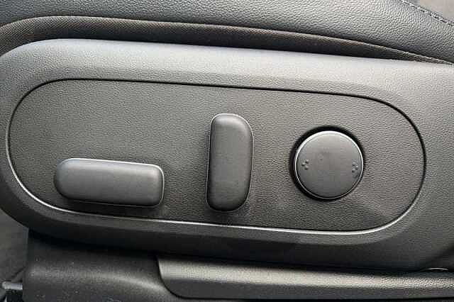 Hyundai IONIQ 5 84kWh Premium Hatchback 5dr Electric Auto (228 ps)