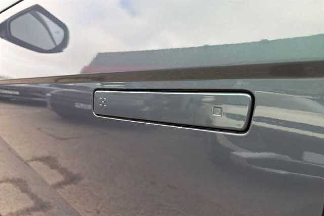 Hyundai IONIQ 5 84kWh Premium Hatchback 5dr Electric Auto (228 ps)