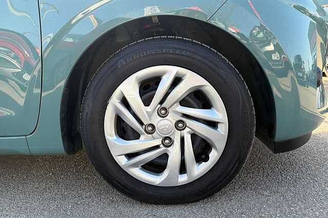 Hyundai i10 1.0 SE Hatchback 5dr Petrol Manual Euro 6 (s/s) (67 ps)