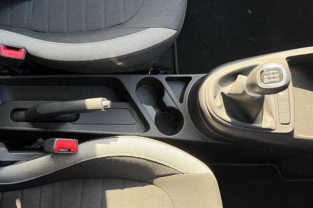 Hyundai i10 1.0 SE Hatchback 5dr Petrol Manual Euro 6 (s/s) (67 ps)