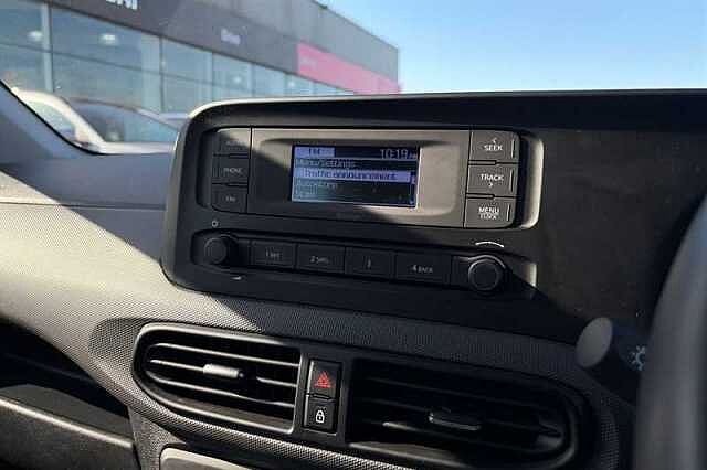 Hyundai i10 1.0 SE Hatchback 5dr Petrol Manual Euro 6 (s/s) (67 ps)