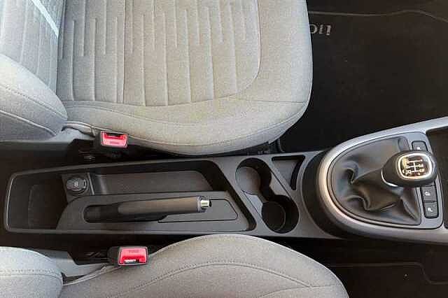 Hyundai i10 1.0 Premium Hatchback 5dr Petrol Manual Euro 6 (s/s) (67 ps)