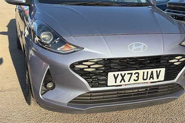 Hyundai i10 1.0 Premium Hatchback 5dr Petrol Manual Euro 6 (s/s) (67 ps)