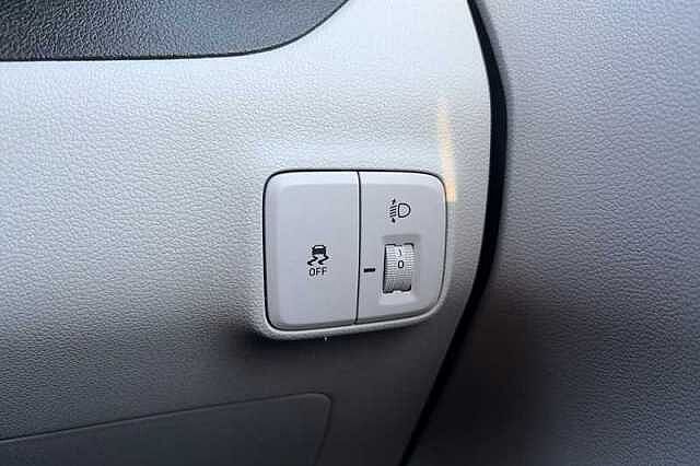 Hyundai i10 1.0 Premium Hatchback 5dr Petrol Manual Euro 6 (s/s) (67 ps)