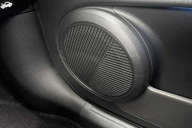 Hyundai INSTER Long Range 49kWh 02 SUV 5dr Electric Auto (115 ps)