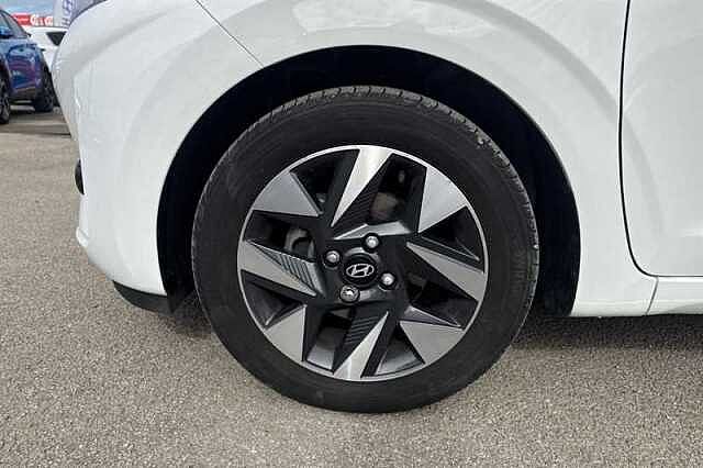 Hyundai i10 1.0 Advance Hatchback 5dr Petrol Auto Euro 6 (s/s) (67 ps)