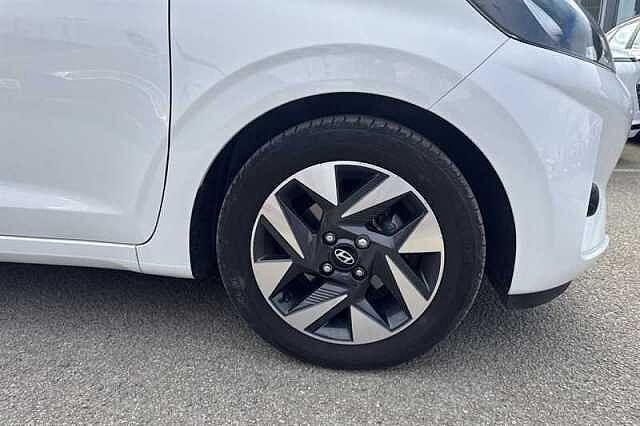 Hyundai i10 1.0 Advance Hatchback 5dr Petrol Auto Euro 6 (s/s) (67 ps)