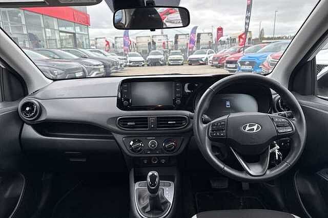 Hyundai i10 1.0 Advance Hatchback 5dr Petrol Auto Euro 6 (s/s) (67 ps)