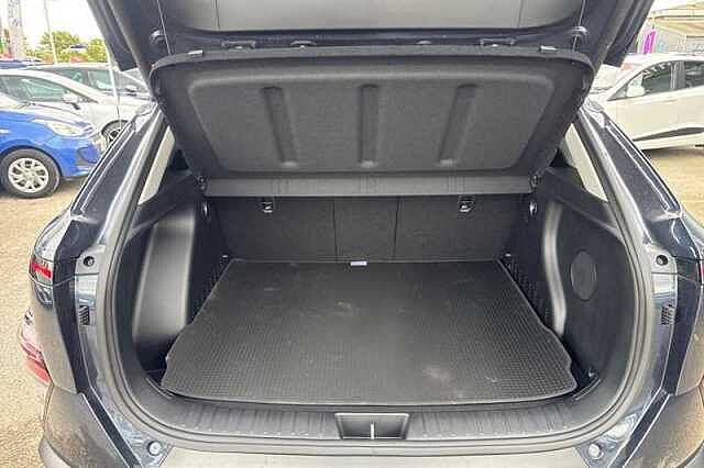 Hyundai KONA 1.6 h-GDi Ultimate SUV 5dr Petrol Hybrid DCT Euro 6 (s/s) (129 ps)