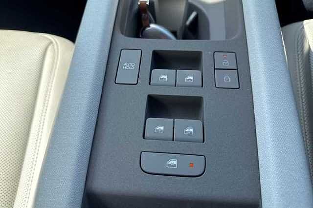 Hyundai IONIQ 6 77.4kWh Ultimate Saloon 4dr Electric Auto (228 ps)
