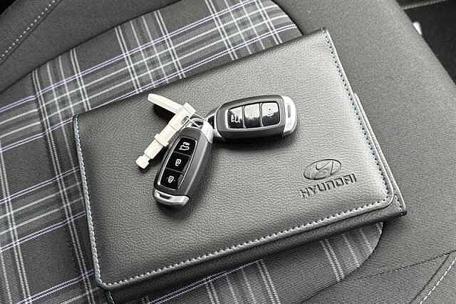 Hyundai I10 1.2 Premium Hatchback 5dr Petrol Auto Euro 6 (s/s) (79 ps)