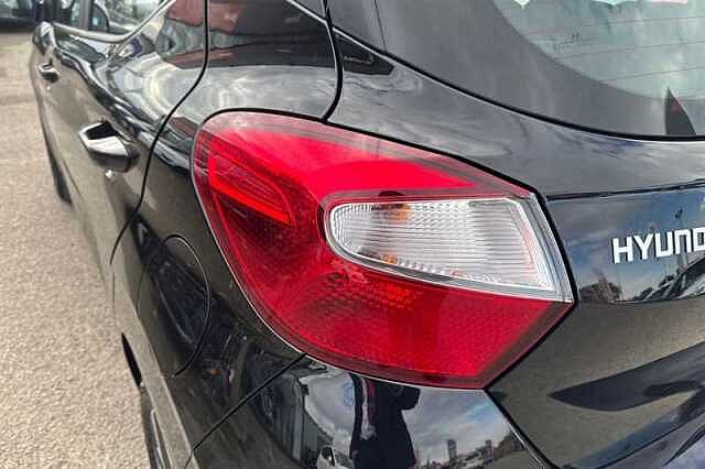 Hyundai I10 1.2 Advance Hatchback 5dr Petrol Auto Euro 6 (s/s) (79 ps)