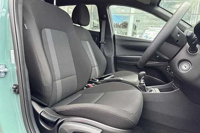 Hyundai I20 1.0 T-GDi Black Line Hatchback 5dr Petrol Manual Euro 6 (s/s) (90 ps) Green