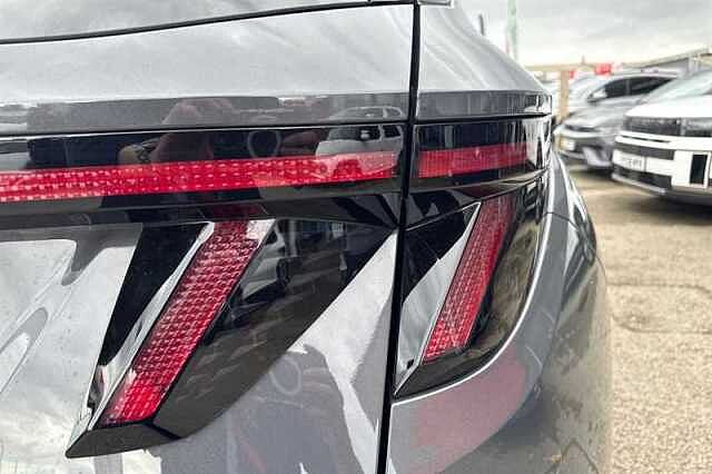 Hyundai TUCSON 1.6 T-GDi Ultimate SUV 5dr Petrol Hybrid Auto Euro 6 (s/s) (215 ps)