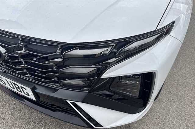 Hyundai TUCSON 1.6T N Line SUV 5dr Petrol Hybrid Auto Euro 6 (s/s) (239 ps) White