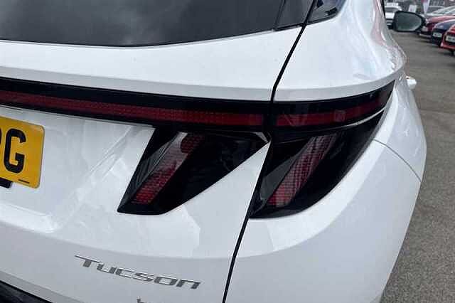 Hyundai TUCSON 1.6T N Line SUV 5dr Petrol Hybrid Auto Euro 6 (s/s) (239 ps) White