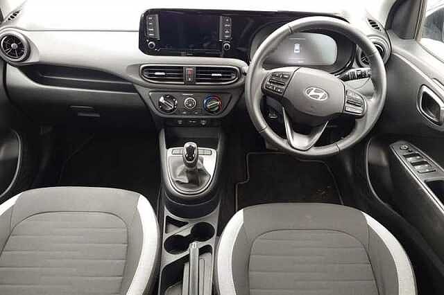 Hyundai I10 1.2 Advance Hatchback 5dr Petrol Auto Euro 6 (s/s) (79 ps) Black