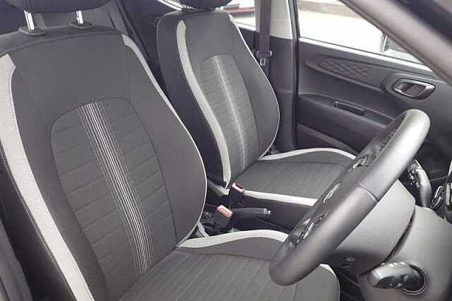 Hyundai I10 1.2 Advance Hatchback 5dr Petrol Auto Euro 6 (s/s) (79 ps) Black