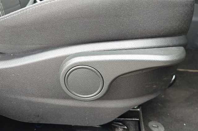 Hyundai I10 1.2 Advance Hatchback 5dr Petrol Auto Euro 6 (s/s) (79 ps) Black