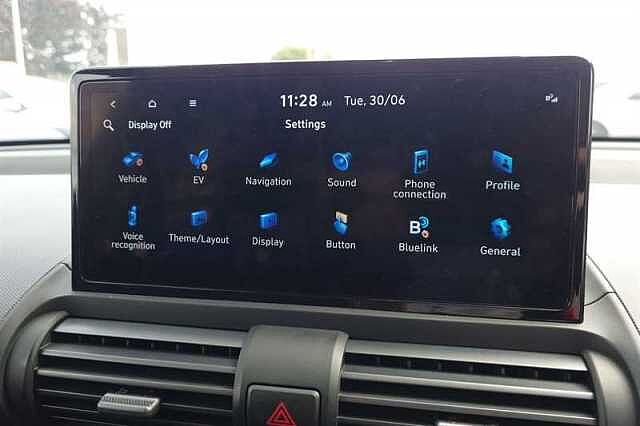 Hyundai INSTER Long Range 49kWh 02 SUV 5dr Electric Auto (115 ps) Yellow