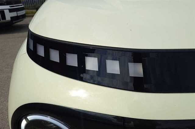 Hyundai INSTER Long Range 49kWh 02 SUV 5dr Electric Auto (115 ps) Yellow