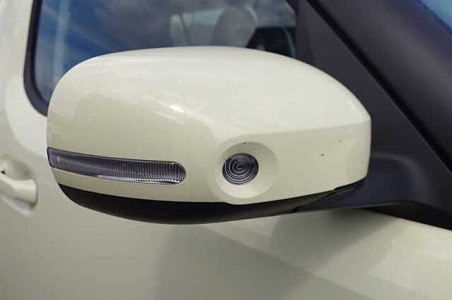 Hyundai INSTER Long Range 49kWh 02 SUV 5dr Electric Auto (115 ps) Yellow