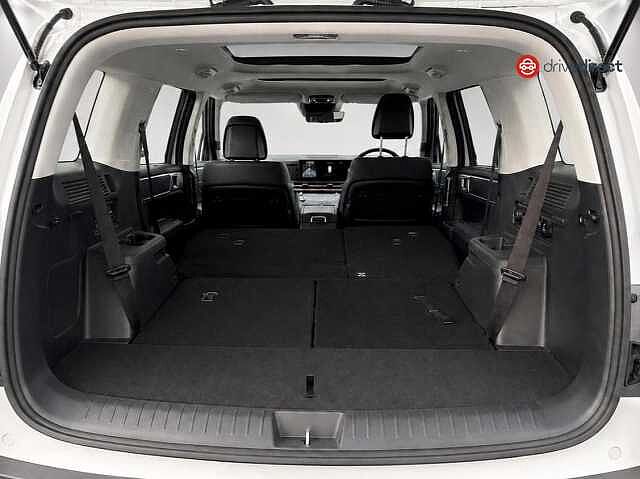 Hyundai SANTA FE 1.6 h T-GDi Ultimate SUV 5dr Petrol Hybrid Auto 4WD Euro 6 (s/s) (7Seat) (215 ps White