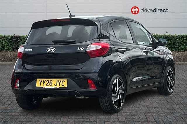 Hyundai i10 1.2 Premium Hatchback 5dr Petrol Auto Euro 6 (s/s) (79 ps)