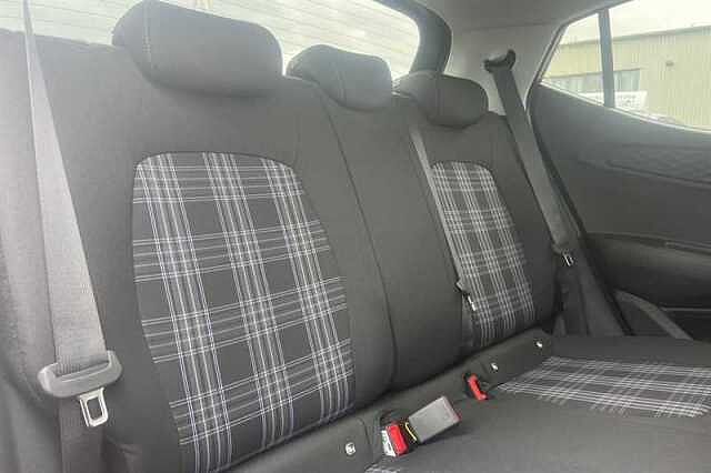 Hyundai I10 1.2 Premium Hatchback 5dr Petrol Auto Euro 6 (s/s) (79 ps) Black