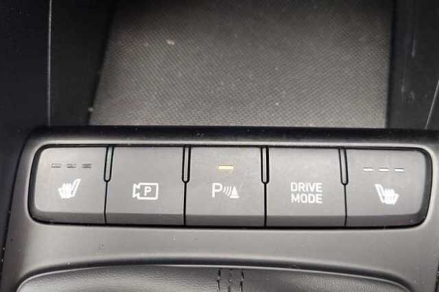Hyundai I20 1.0 T-GDi Premium Hatchback 5dr Petrol Manual Euro 6 (s/s) (100 ps) Yellow