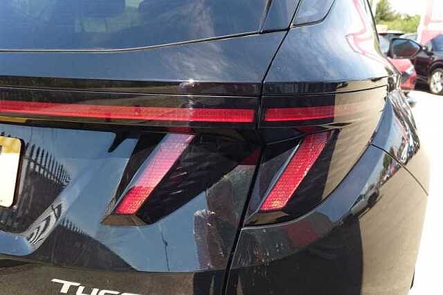 Hyundai TUCSON 1.6 T-GDi N Line SUV 5dr Petrol Hybrid Auto Euro 6 (s/s) (215 ps) Black