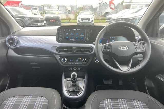 Hyundai I10 1.2 Premium Hatchback 5dr Petrol Auto Euro 6 (s/s) (79 ps)