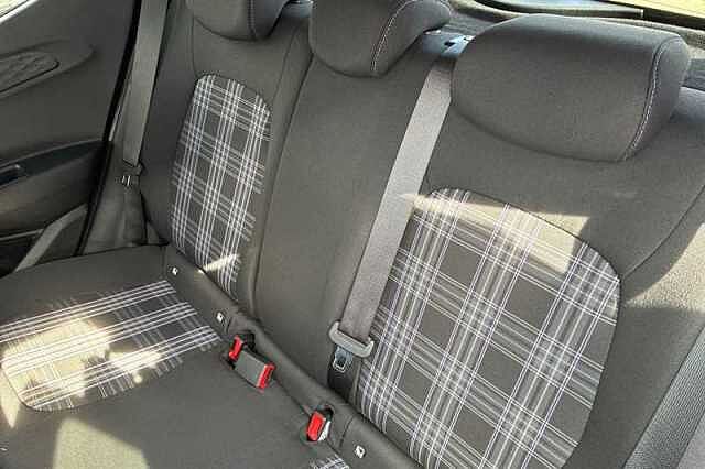 Hyundai I10 1.2 Premium Hatchback 5dr Petrol Auto Euro 6 (s/s) (79 ps)