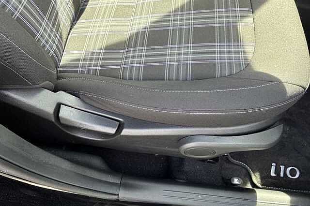 Hyundai I10 1.2 Premium Hatchback 5dr Petrol Auto Euro 6 (s/s) (79 ps)