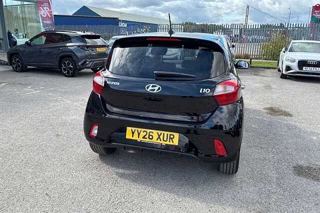 Hyundai I10 1.2 Premium Hatchback 5dr Petrol Auto Euro 6 (s/s) (79 ps)