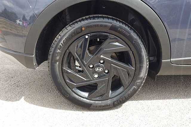 Hyundai BAYON 1.0 T-GDi Black Line SUV 5dr Petrol DCT Euro 6 (s/s) (90 ps)