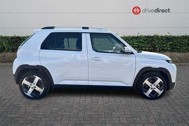 Hyundai INSTER Long Range 49kWh 02 SUV 5dr Electric Auto (115 ps) White