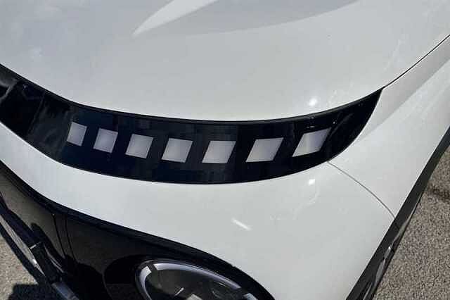 Hyundai INSTER Long Range 49kWh 02 SUV 5dr Electric Auto (115 ps) White