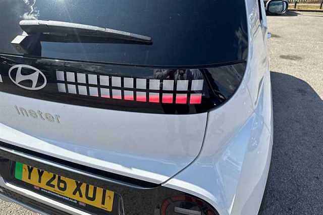 Hyundai INSTER Long Range 49kWh 02 SUV 5dr Electric Auto (115 ps) White