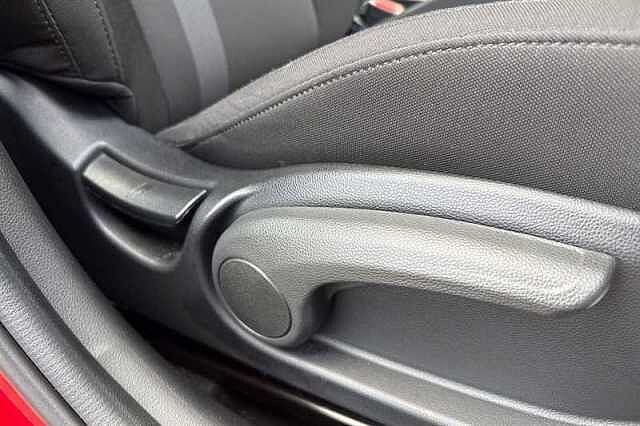 Hyundai i20 1.0 T-GDi Advance Hatchback 5dr Petrol DCT Euro 6 (s/s) (100 ps)