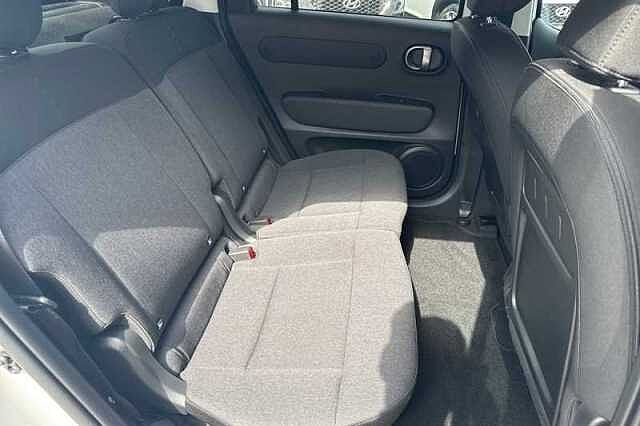 Hyundai INSTER Long Range 49kWh 02 SUV 5dr Electric Auto (115 ps)