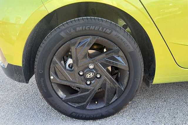 Hyundai I20 1.0 T-GDi Black Line Hatchback 5dr Petrol Manual Euro 6 (s/s) (90 ps)