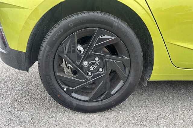Hyundai I20 1.0 T-GDi Black Line Hatchback 5dr Petrol Manual Euro 6 (s/s) (90 ps)