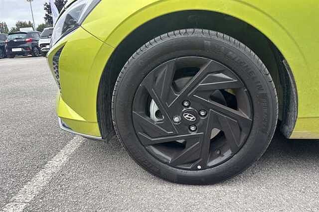 Hyundai I20 1.0 T-GDi Black Line Hatchback 5dr Petrol Manual Euro 6 (s/s) (90 ps)