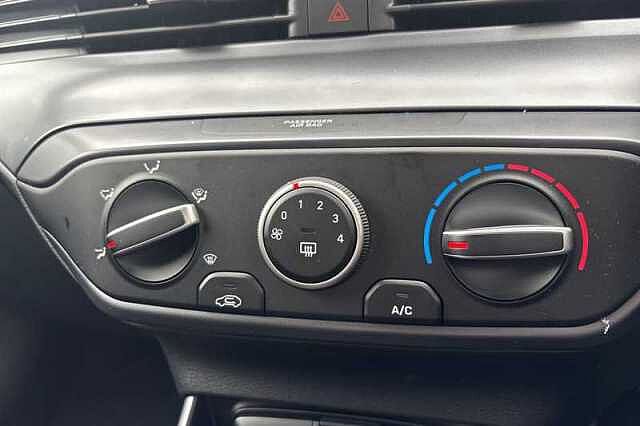 Hyundai I20 1.0 T-GDi Black Line Hatchback 5dr Petrol Manual Euro 6 (s/s) (90 ps)