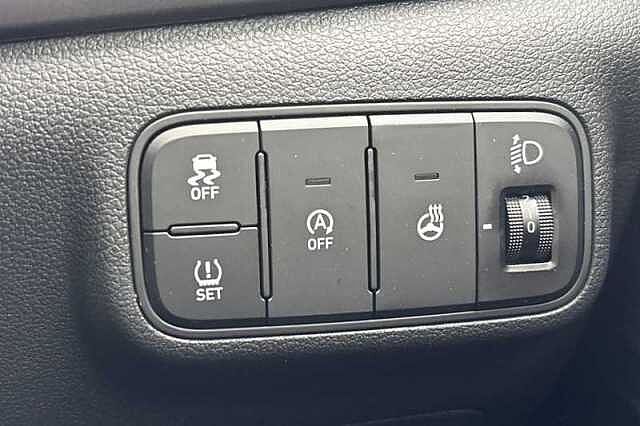 Hyundai I20 1.0 T-GDi Black Line Hatchback 5dr Petrol Manual Euro 6 (s/s) (90 ps)