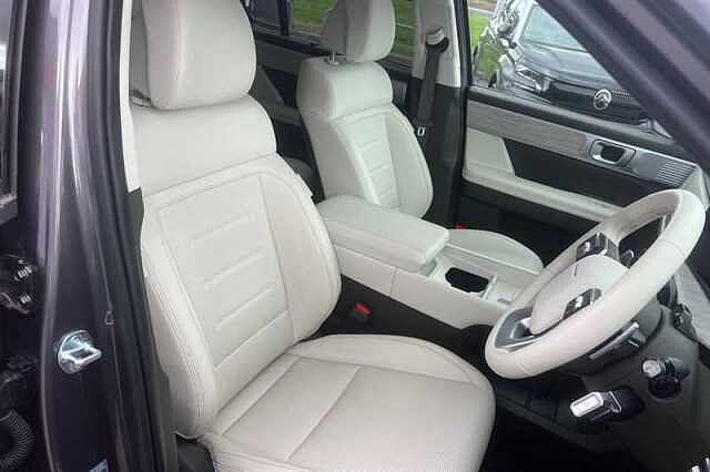Hyundai SANTA FE 1.6 h T-GDi Ultimate SUV 5dr Petrol Hybrid Auto Euro 6 (s/s) (7Seat) (215 ps) Grey