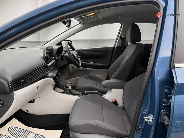 Hyundai BAYON 1.0 T-GDi Tech Line SUV 5dr Petrol DCT Euro 6 (s/s) (90 ps) Blue